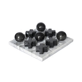 Juego de gato de mármol blanco con fichas negras